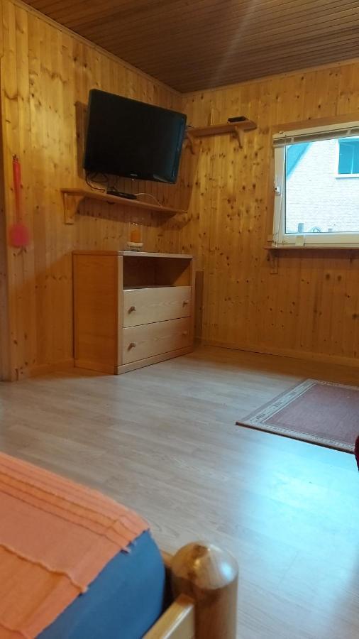 Ferienhaus In Geesthacht-Tesperhude Direkt Am Waldrand エクステリア 写真